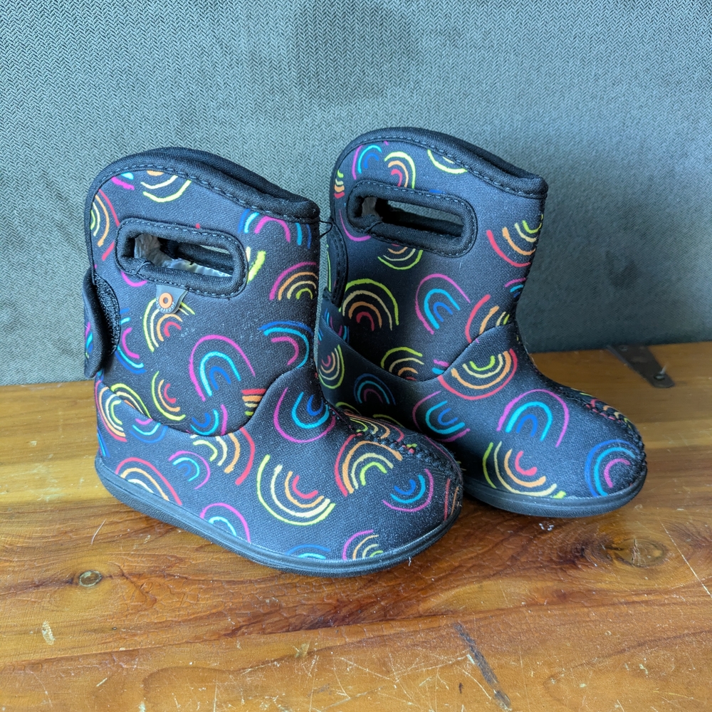 Bogs Kids Black Rainbow Boots